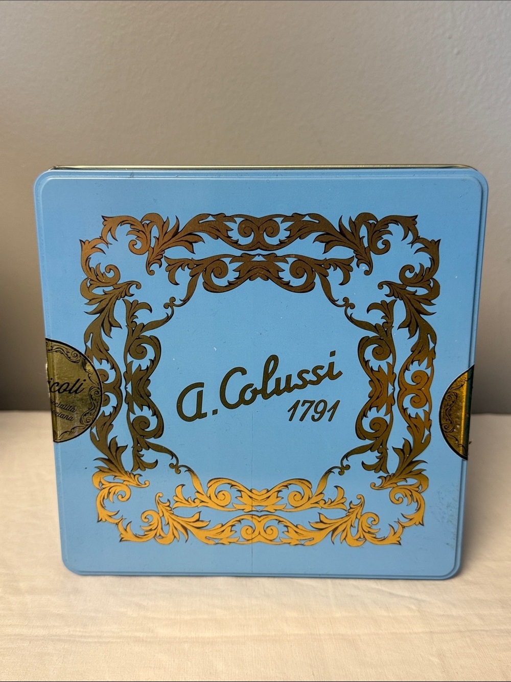 A. Colussi 1791 Blue Gold Decorative Metal Tin Storage Box Italian Biscuit Tin